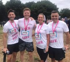 Reynolds takes part in Race for Life