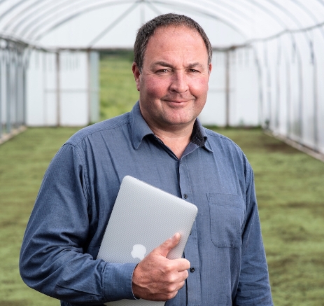 Expert watercress grower